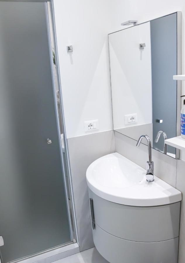 Bmp Apartment Atmosphere 1 Centrale Con Garage Riccione Ngoại thất bức ảnh
