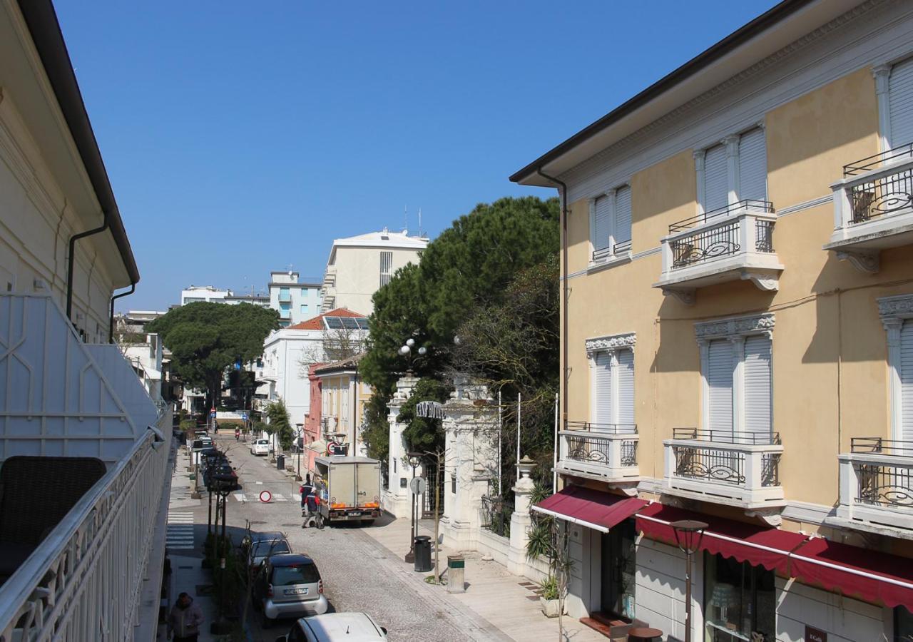 Bmp Apartment Atmosphere 1 Centrale Con Garage Riccione Ngoại thất bức ảnh